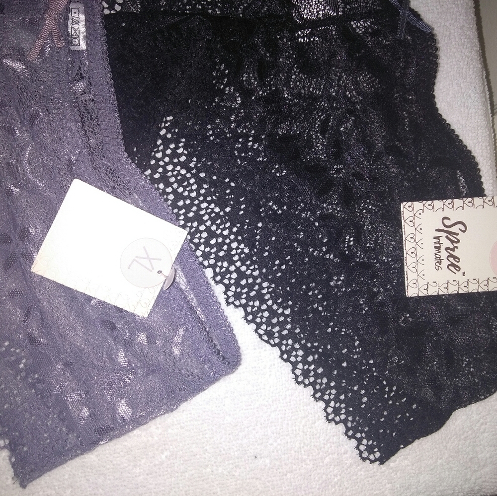 Lingerie - Picture 3 of 6